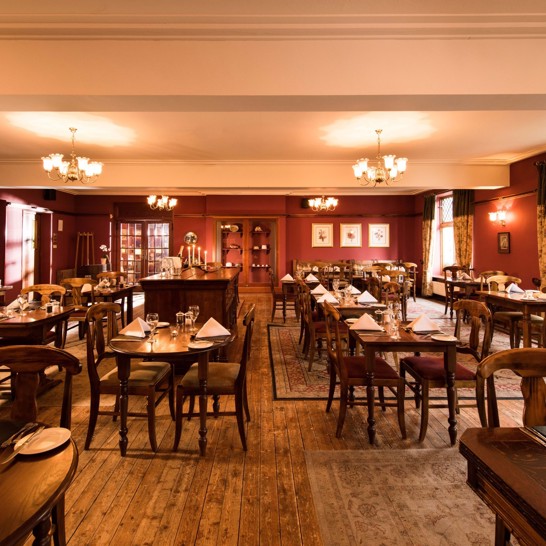 Balmoral Arms 185200005