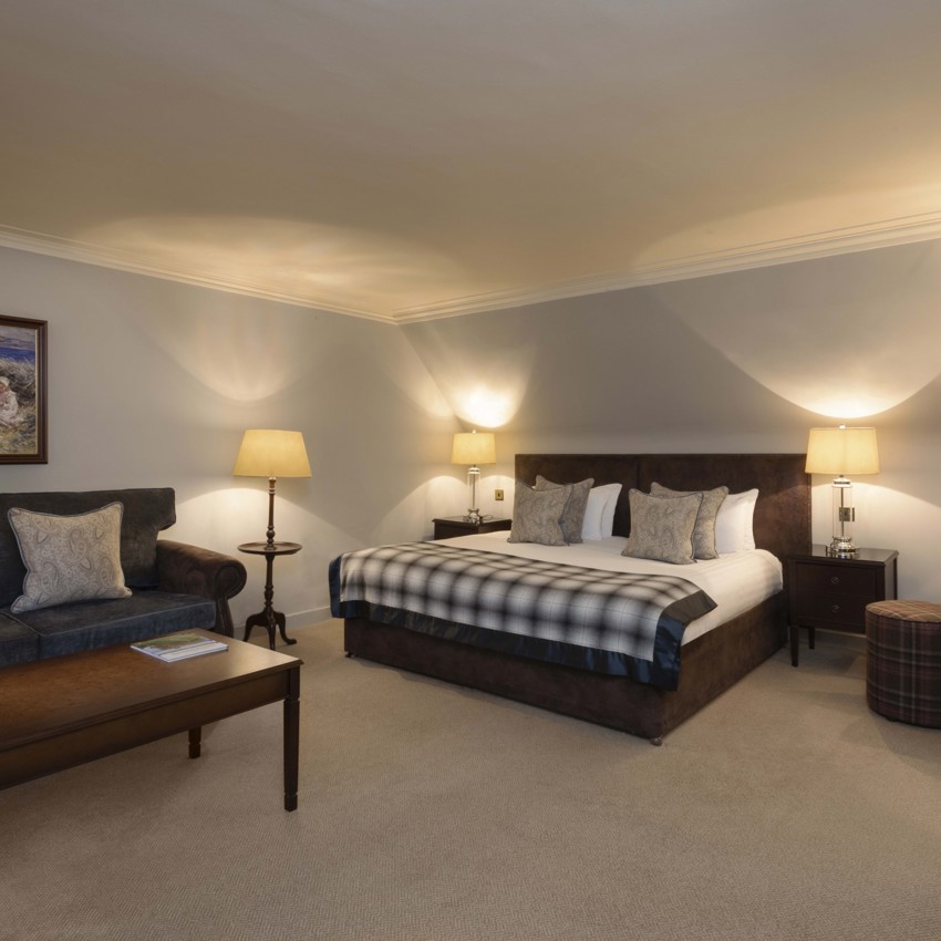 Thainstone House Deluxe King