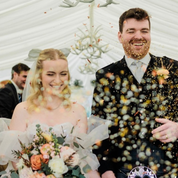 Dunkeld Weddings, Confetti