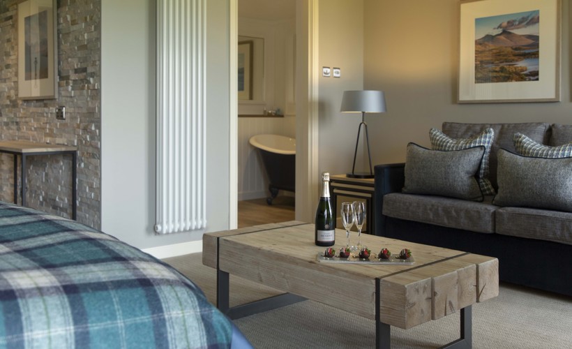 Isle Of Mull Hotel And Spa Sea View Suite With Bathroom Champagne