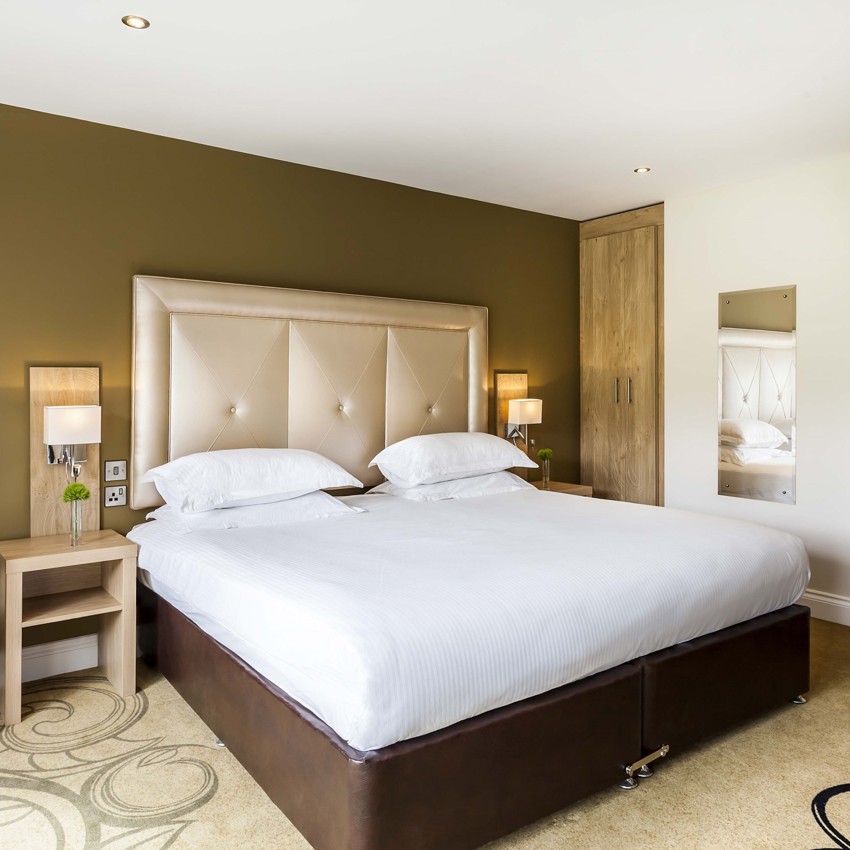 Daffodil Hotel And Spa Lake Superior Room 2