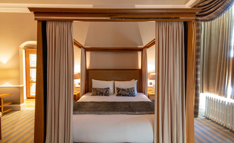 Dukes Suite 1