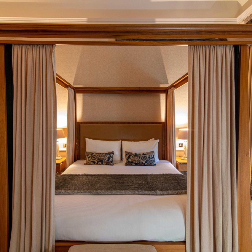 The Dukes Suite 1