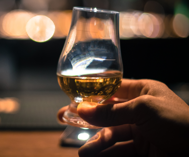 Glencoe Whisky Snug, Glass