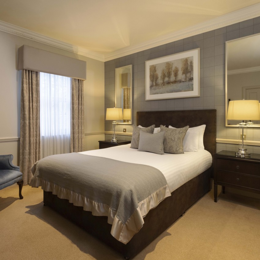 Thainstone House King Suite Bedroom