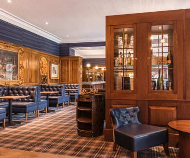 Dunkeld House Hotel Bar00009