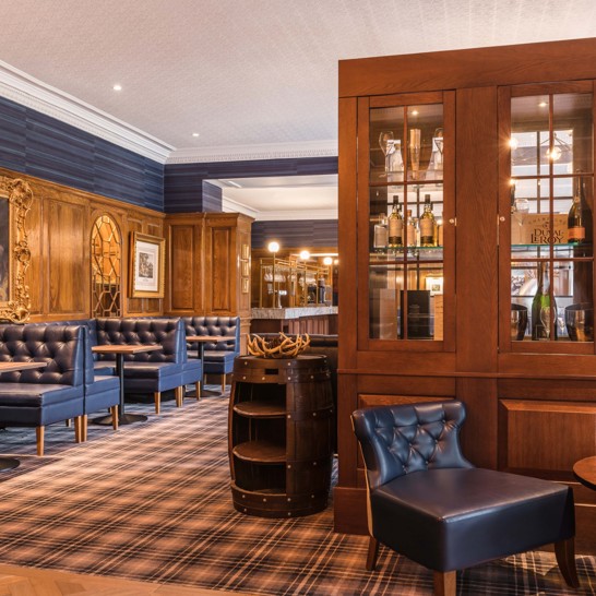 Dunkeld House Hotel Bar00009